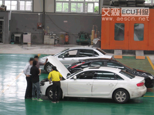奥迪A4L 2.0T刷ECU案例