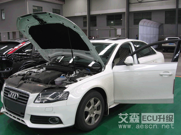 奥迪A4L 2.0T刷ECU案例